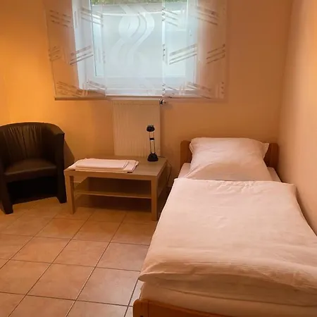 6 Personen - Naehe Messe Apartment Hannover