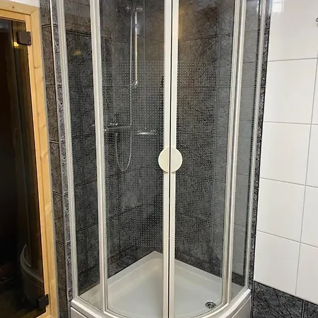 6 Personen - Naehe Messe Apartment Hannover
